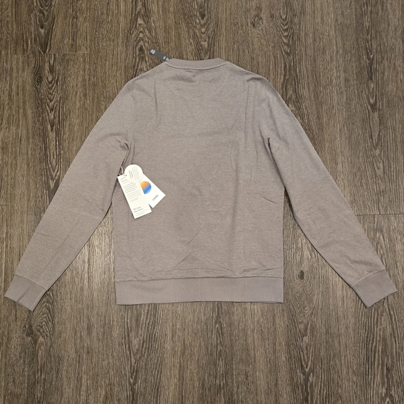 NWT Vuori Ponto Performance Crew Sweater Walnut Heather Small - Picture 5 of 5